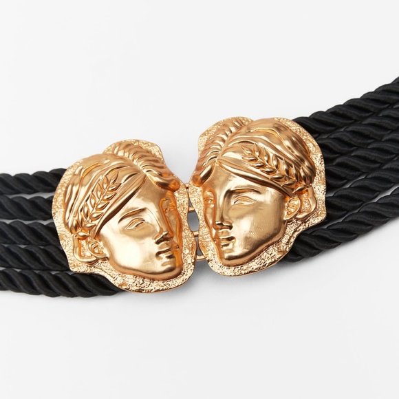 Zara limited edition face belt you can’t miss